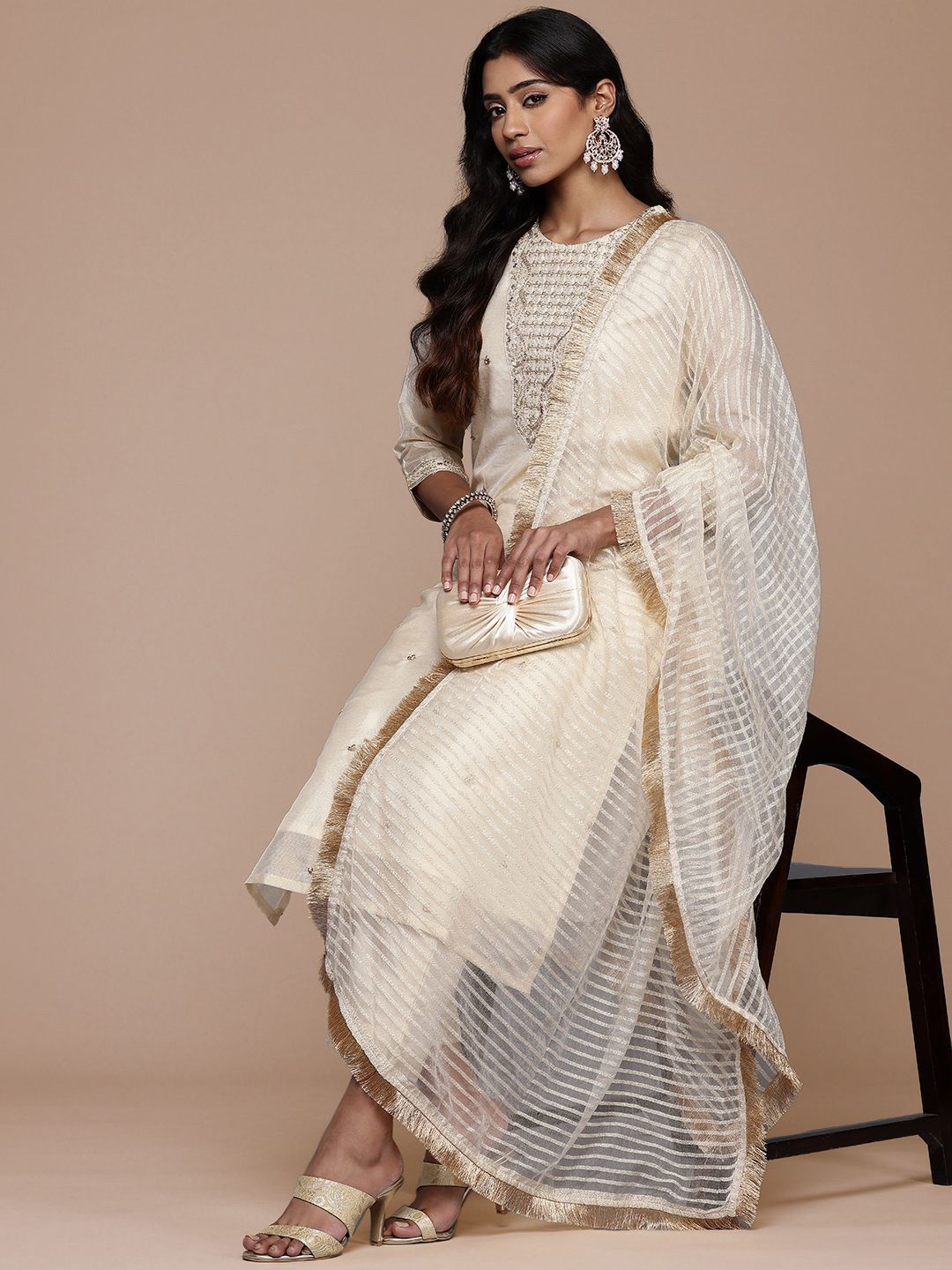 Dhiyona PD Women Women Ethnic Motifs Embroidered Straight Kurta With Trouser & Dupatta