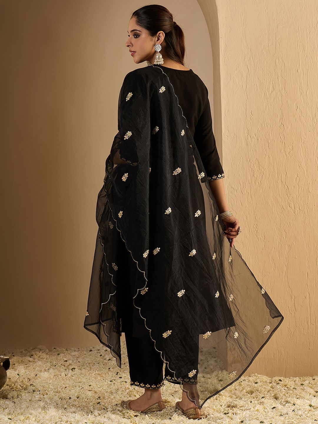 Dhiyona IE Women's Women Ethnic Motifs Printed Kurta with Trousers & Dupatta