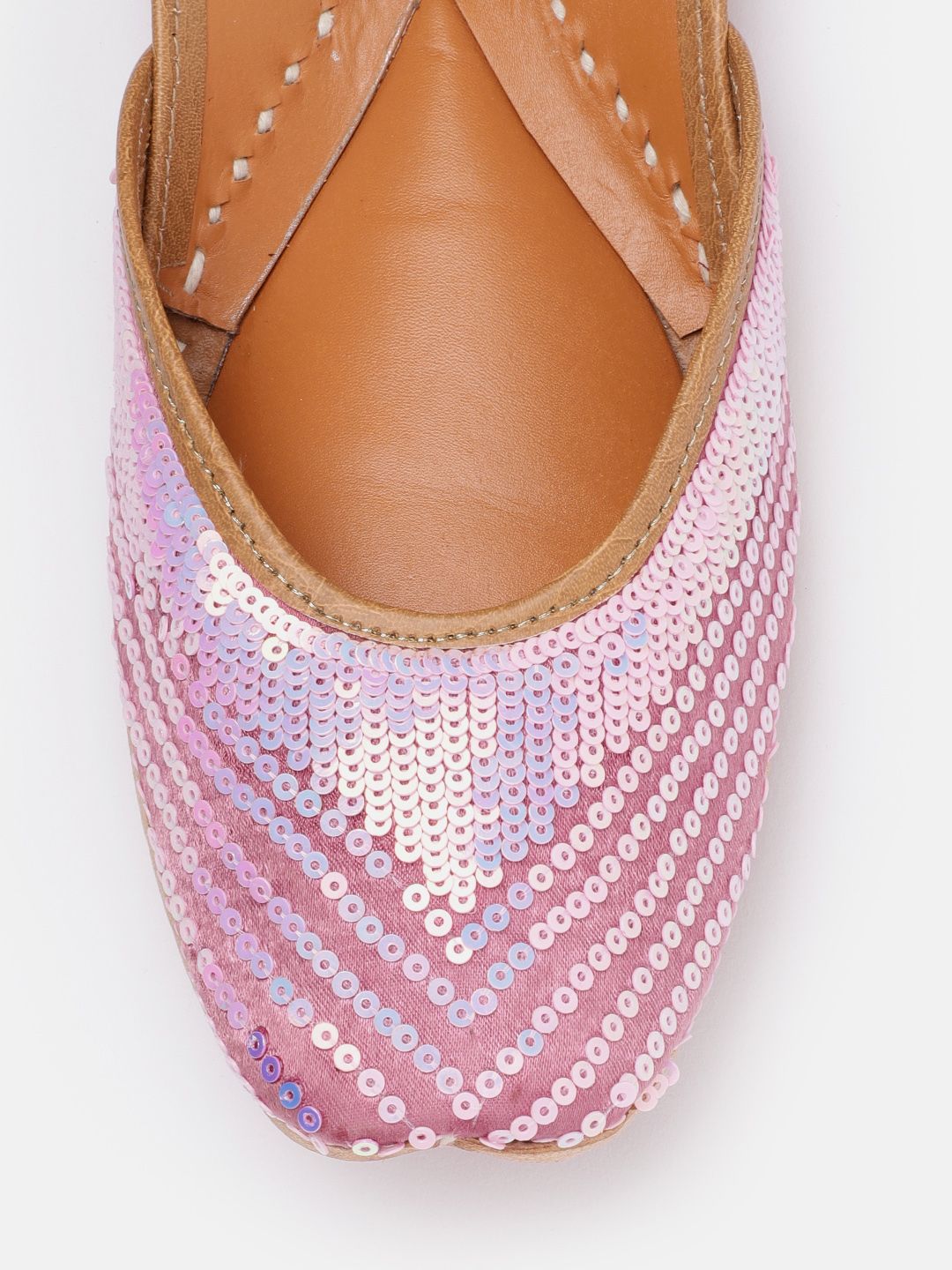 Dhiyona HOP Women Ethnic Embellished Leather Mojaris