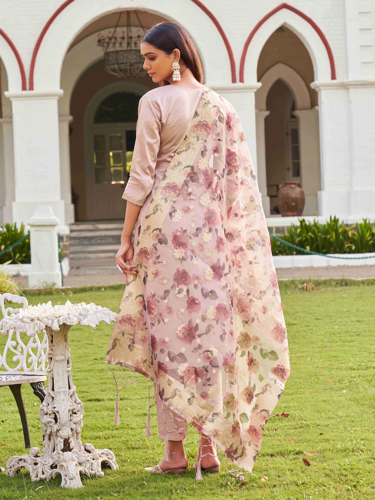 Dhiyona TI Women's Mauve Embroidery Kurta with Organza Dupatta