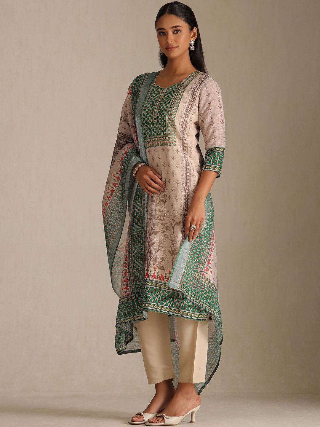 Dhiyona SO Women's Floral Printed Round Neck Sequinned Linen Straight Kurta With Trousers & Dupatta