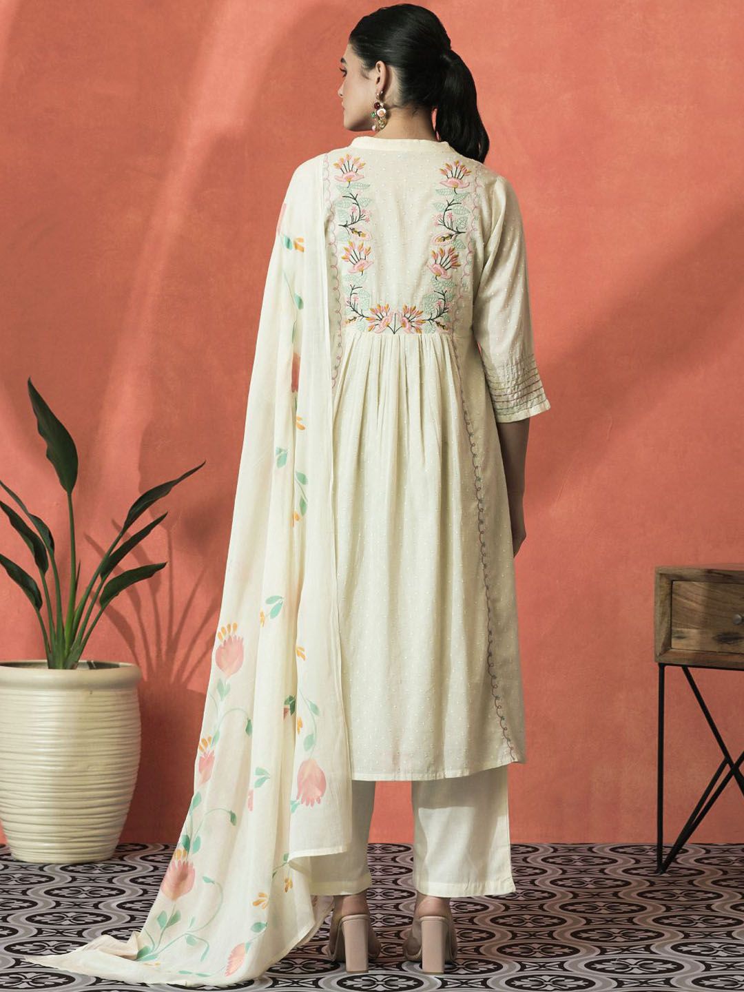 Dhiyona SN Women's Floral Embroidered Mandarin Collar Cotton A-Line Kurta With Trouser & Dupatta