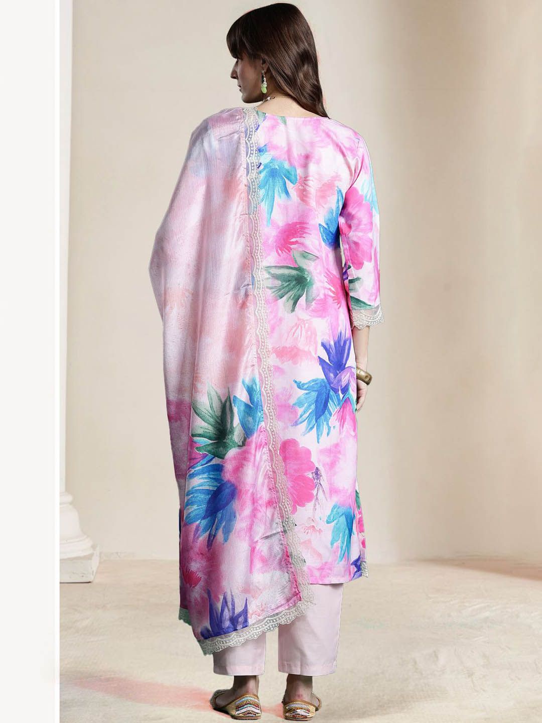 Dhiyona IE Women Floral Embroidered Regular Thread Work Kurta with Trousers & With Dupatta