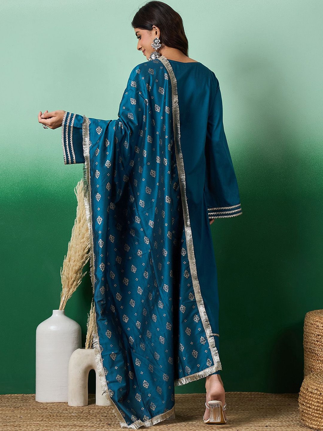 Dhiyona SN Women's Striaght Kurta With Pant & Printed Dupatta
