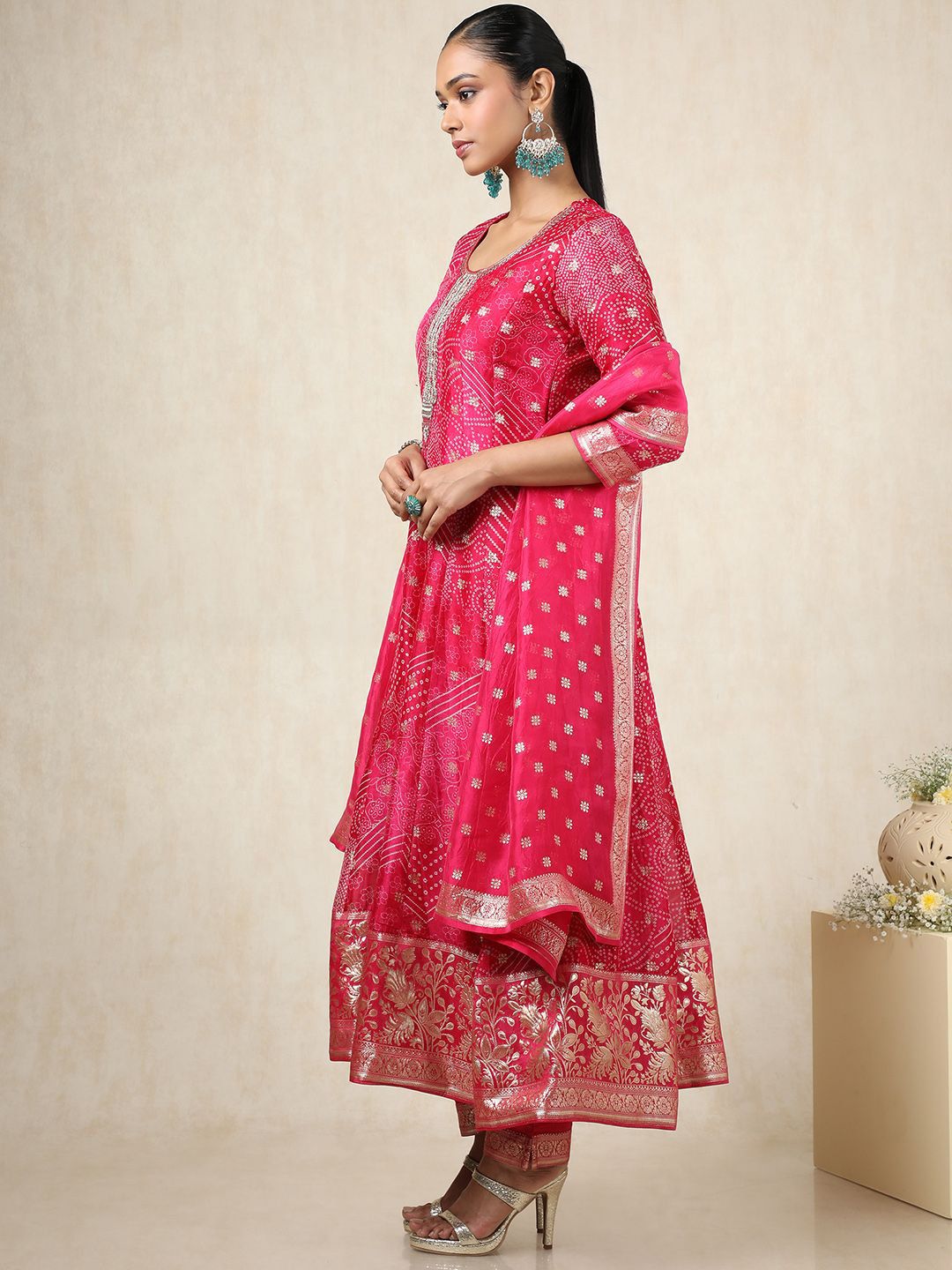 Dhiyona SO Women's Bandhani Printed Thread Work A-Line Kurta With Trousers And Dupatta