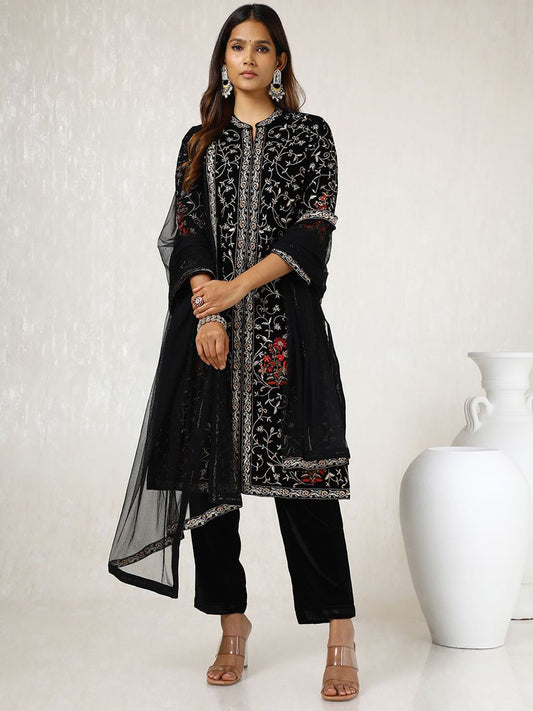 Dhiyona SO Women's Black Floral Embroidered Regular Velvet Straight Kurta With Trouser With Dupatta