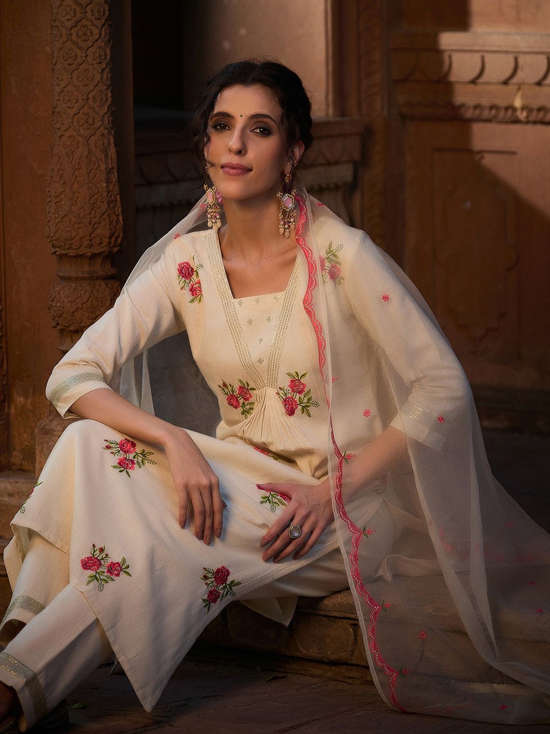 Dhiyona CH Floral Embroidered Sequinned Square Neck Straight Kurta With Trousers & Dupatta