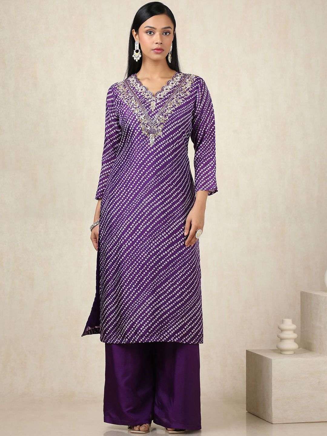 Dhiyona SO Women's Bandhani Printed V-Neck Gotta Patti Straight Kurta With Palazzos And Dupatta