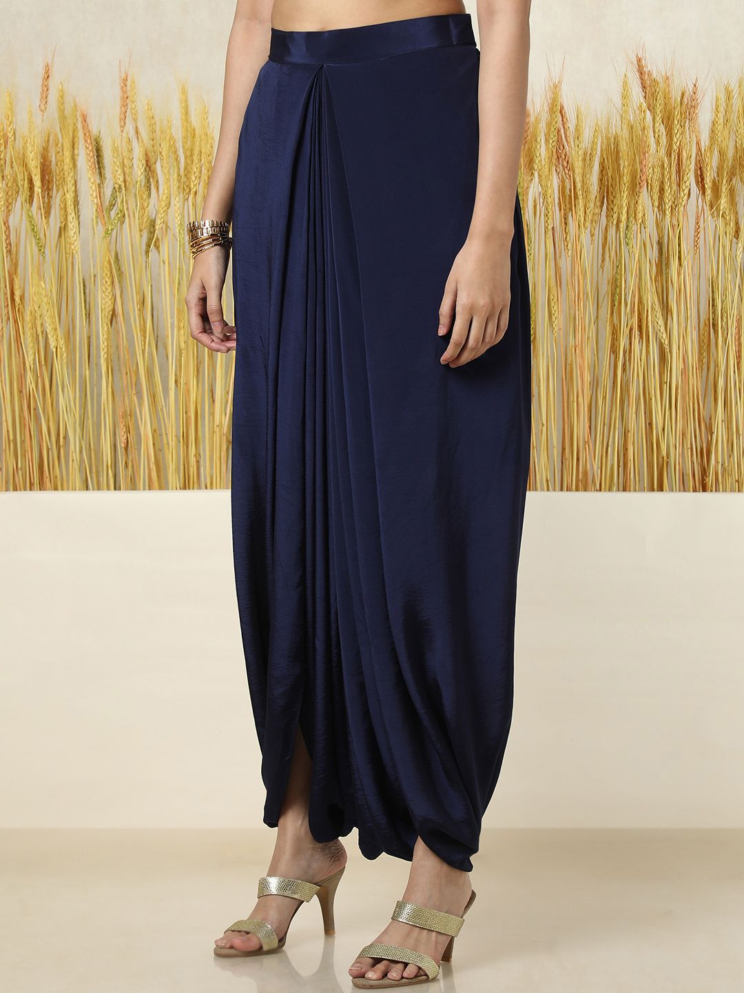 Dhiyona SO Women's Layered Beads and Stones Kaftan Top With Dhoti Pants & Inner