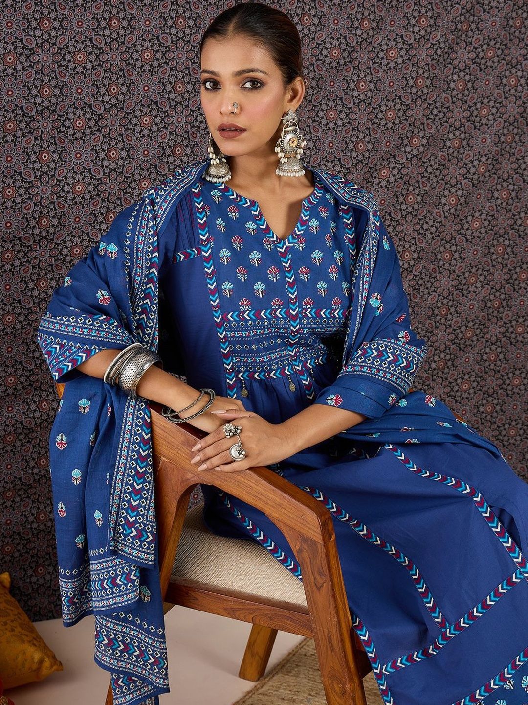 Women Ethnic Motifs Printed Regular Pure Cotton Kurta with Trousers & With Dupatta