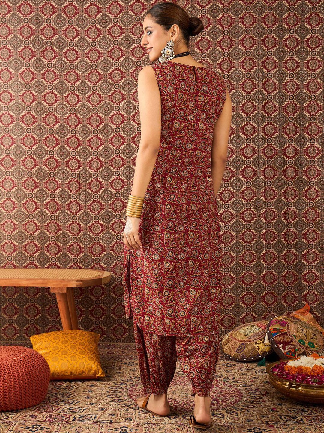 Women Ethnic Motifs Printed Pure Cotton Straight Kurta With Salwar Set