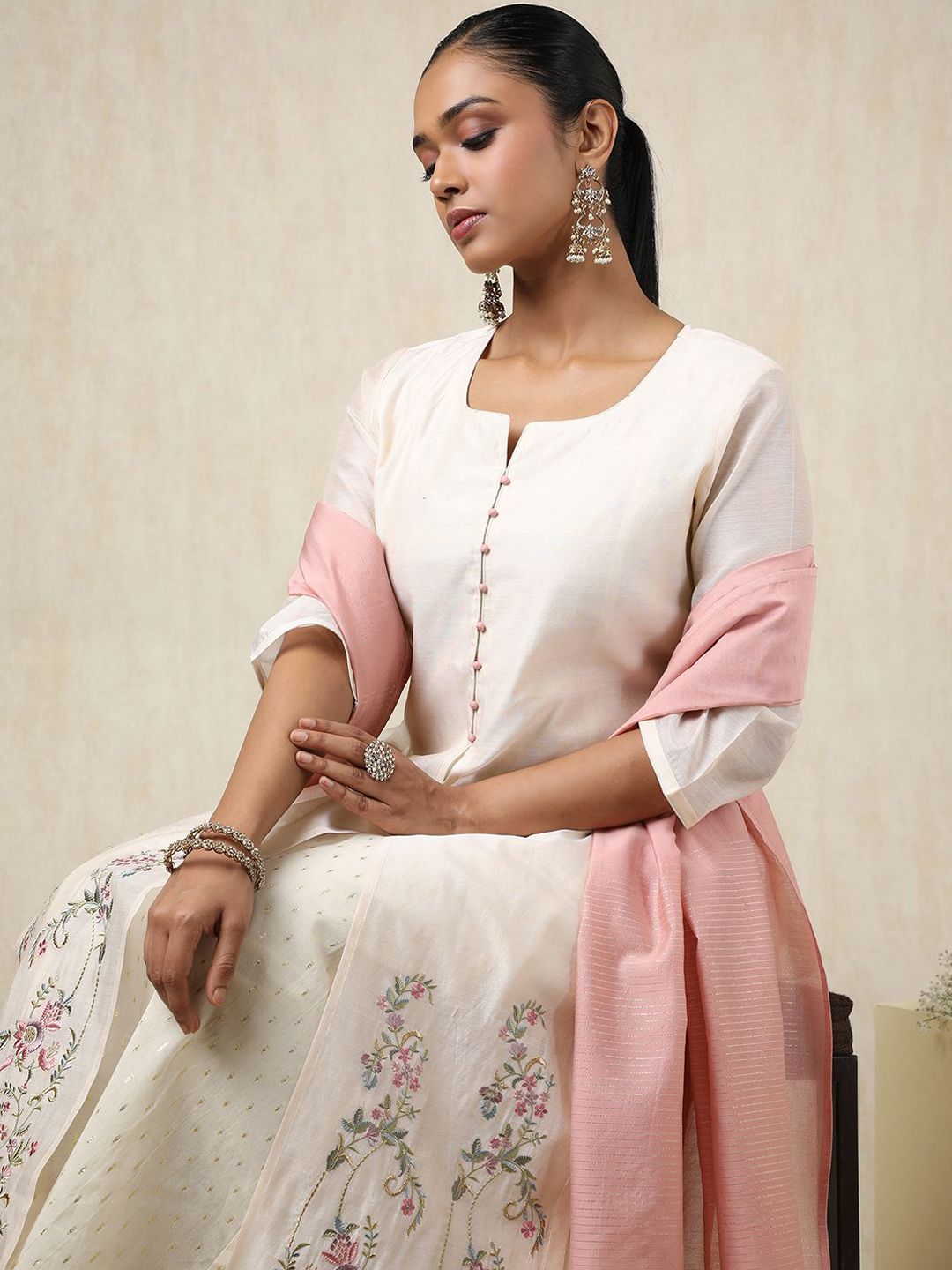 Dhiyona SO Women's Alina Cut Floral Embroidered Thread Work Round Neck Chanderi Silk Kurta With Trousers & Dupatta