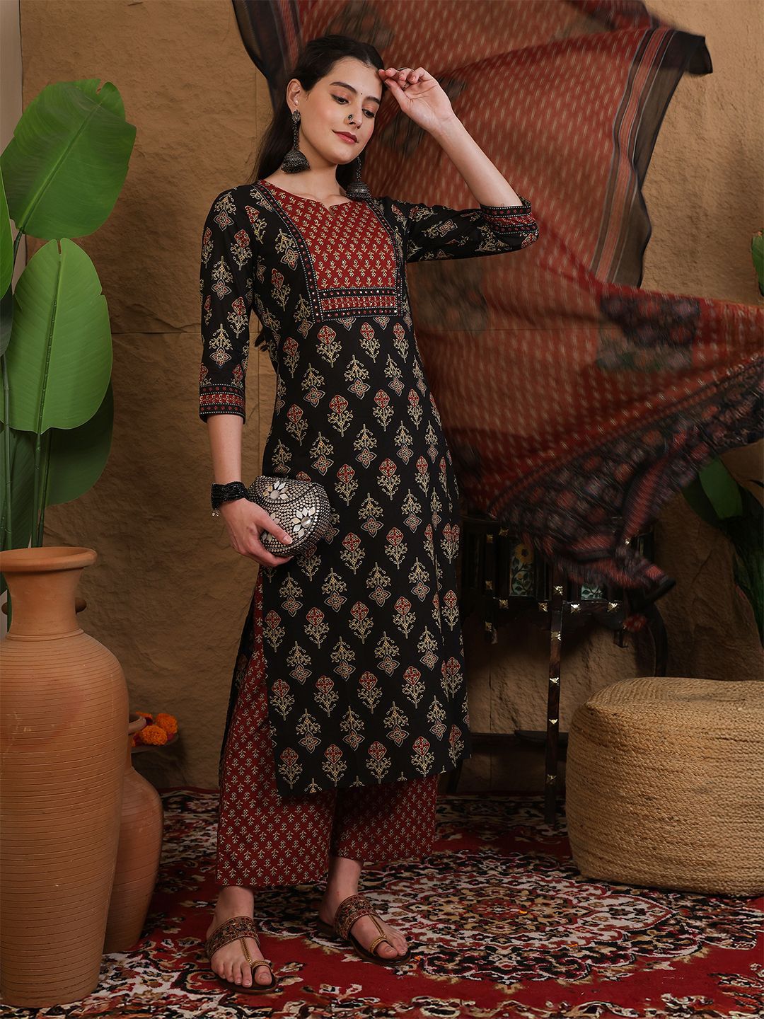 Dhiyona SN Women's Ethnic Motifs Printed Sequinned Pure Cotton Kurta Set With Dupatta