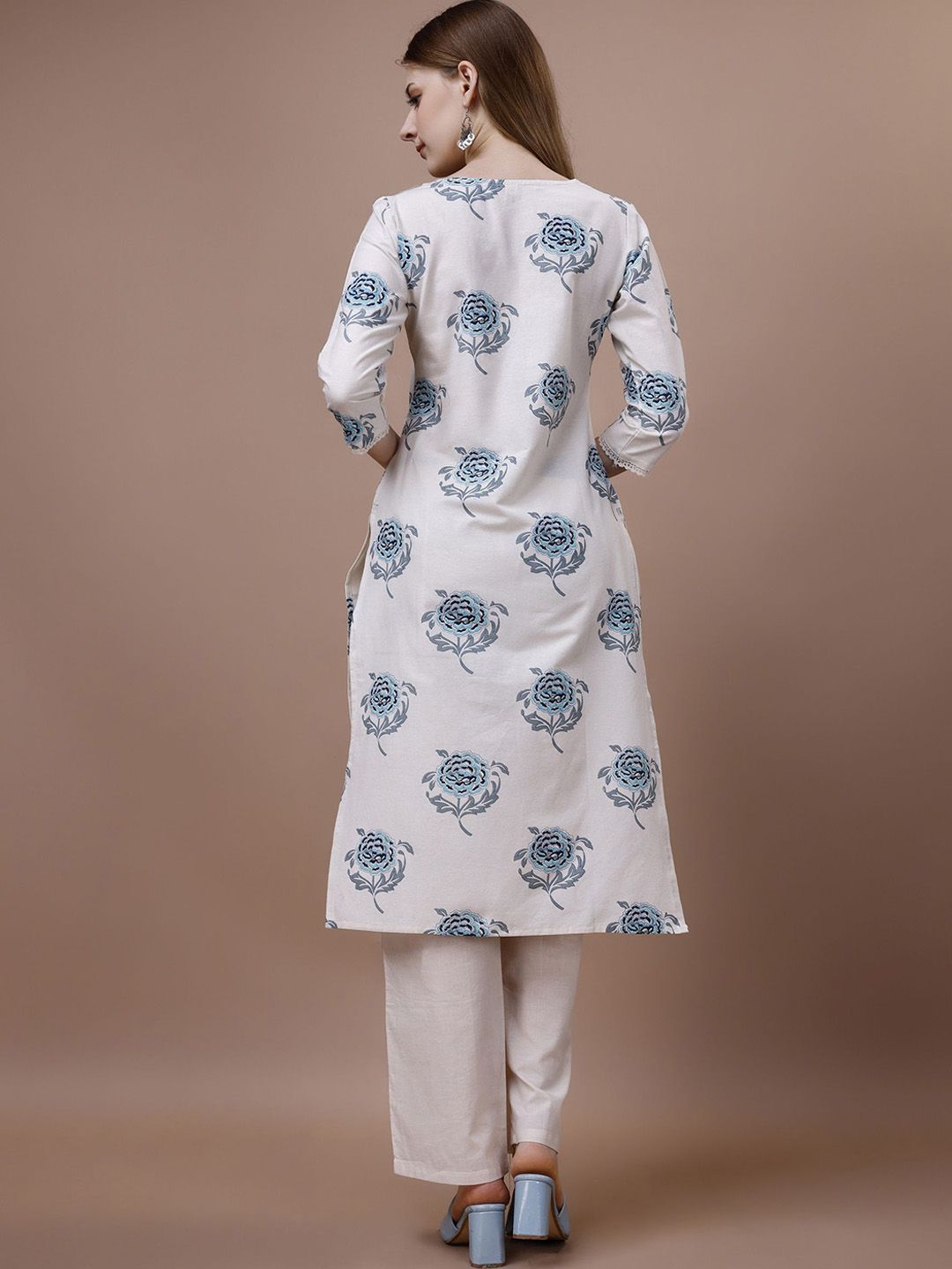 Dhiyona OD Floral Printed Tie-Up Neck Cotton Straight Kurta