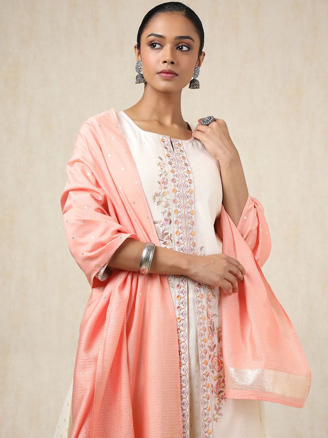 Dhiyona SO Women's Alina Cut Floral Embroidered Thread Work Chanderi Silk A-Line Kurta With Trousers
