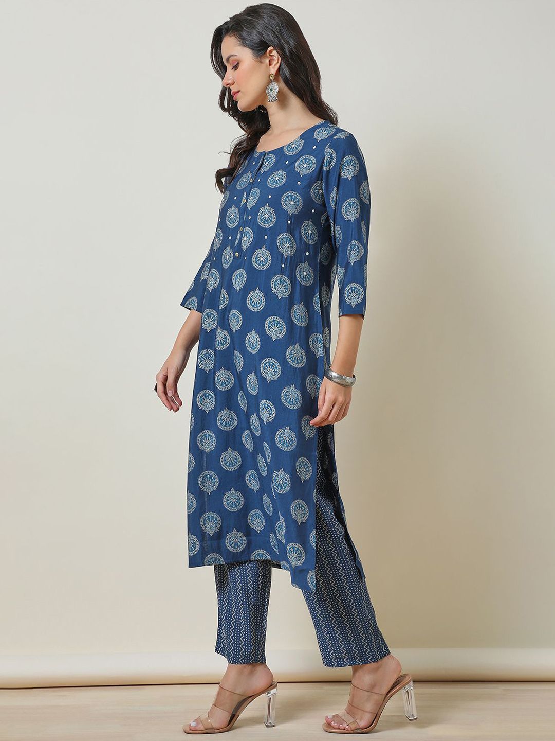 Dhiyona SO Women's Blue Ethnic Motifs Embroidered Round Neck Straight Mirror Work Kurta With Trousers