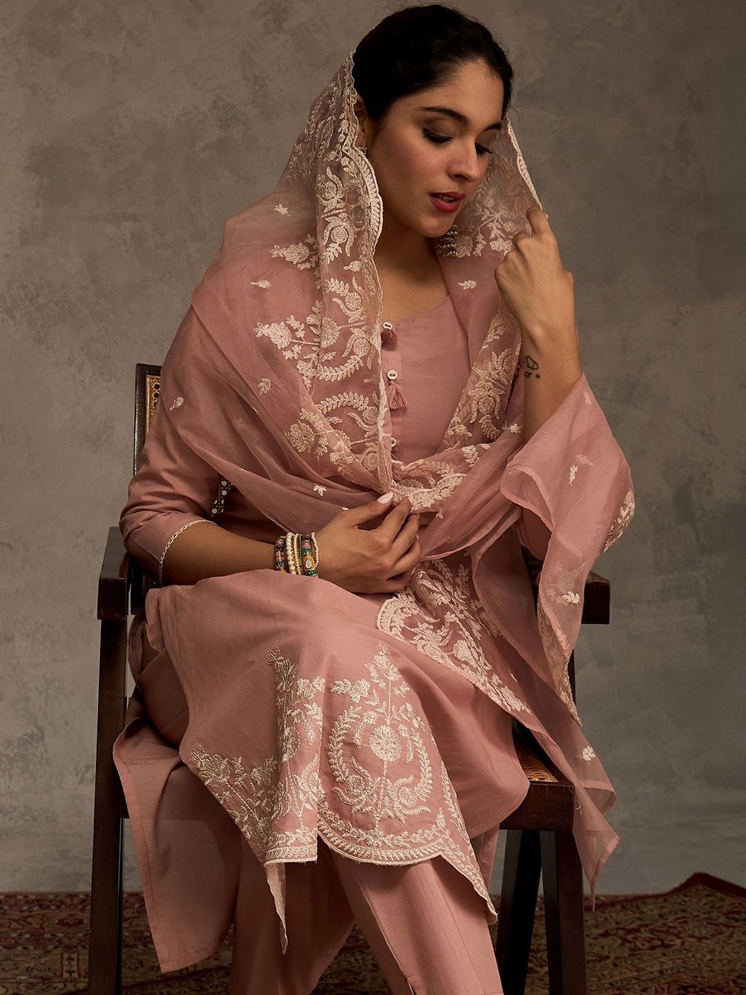 Women Ethnic Motifs Embroidered Regular Thread Work Pure Cotton Kurta with Trousers & With Dupatta