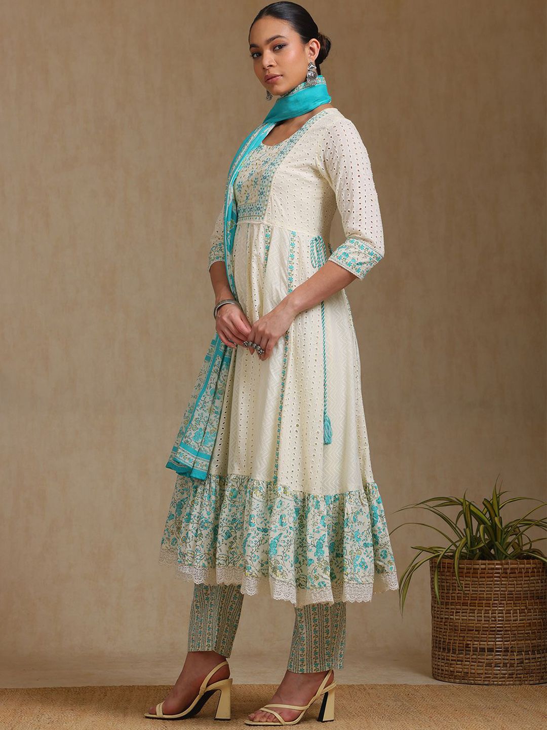 Dhiyona SO Women's Floral Self Design Panelled Thread Work A-Line Kurta With Trousers & Dupatta