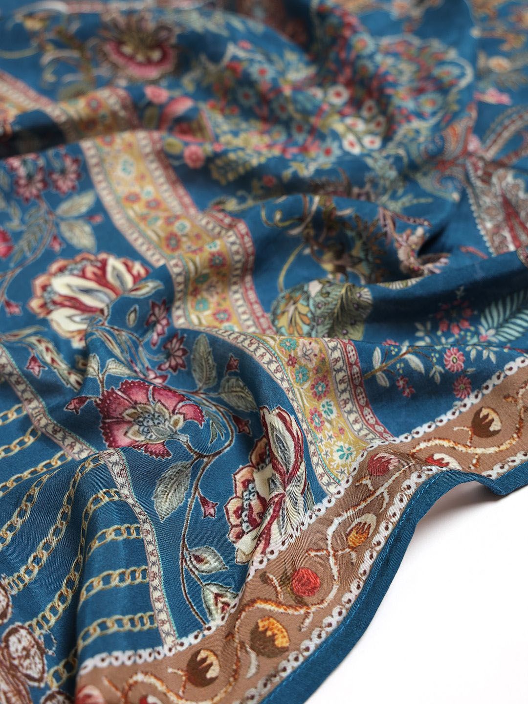 Dhiyona SO Women's Floral Printed Beads and Stones Straight Kurta with Trouser & Dupatta