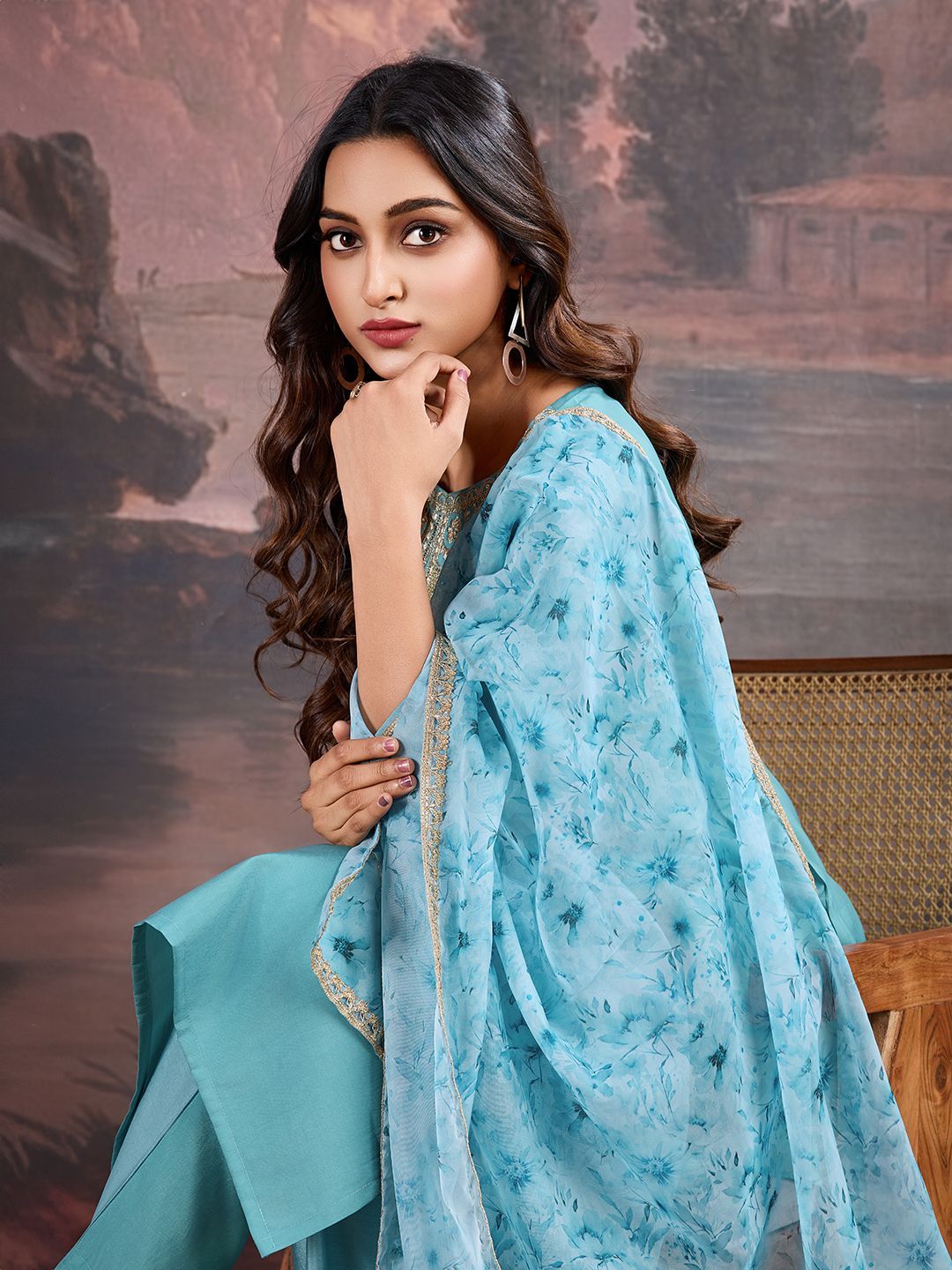 Dhiyona PD Women Ethnic Motifs Yoke Design Sequinned Straight Kurta & Trouser With Dupatta