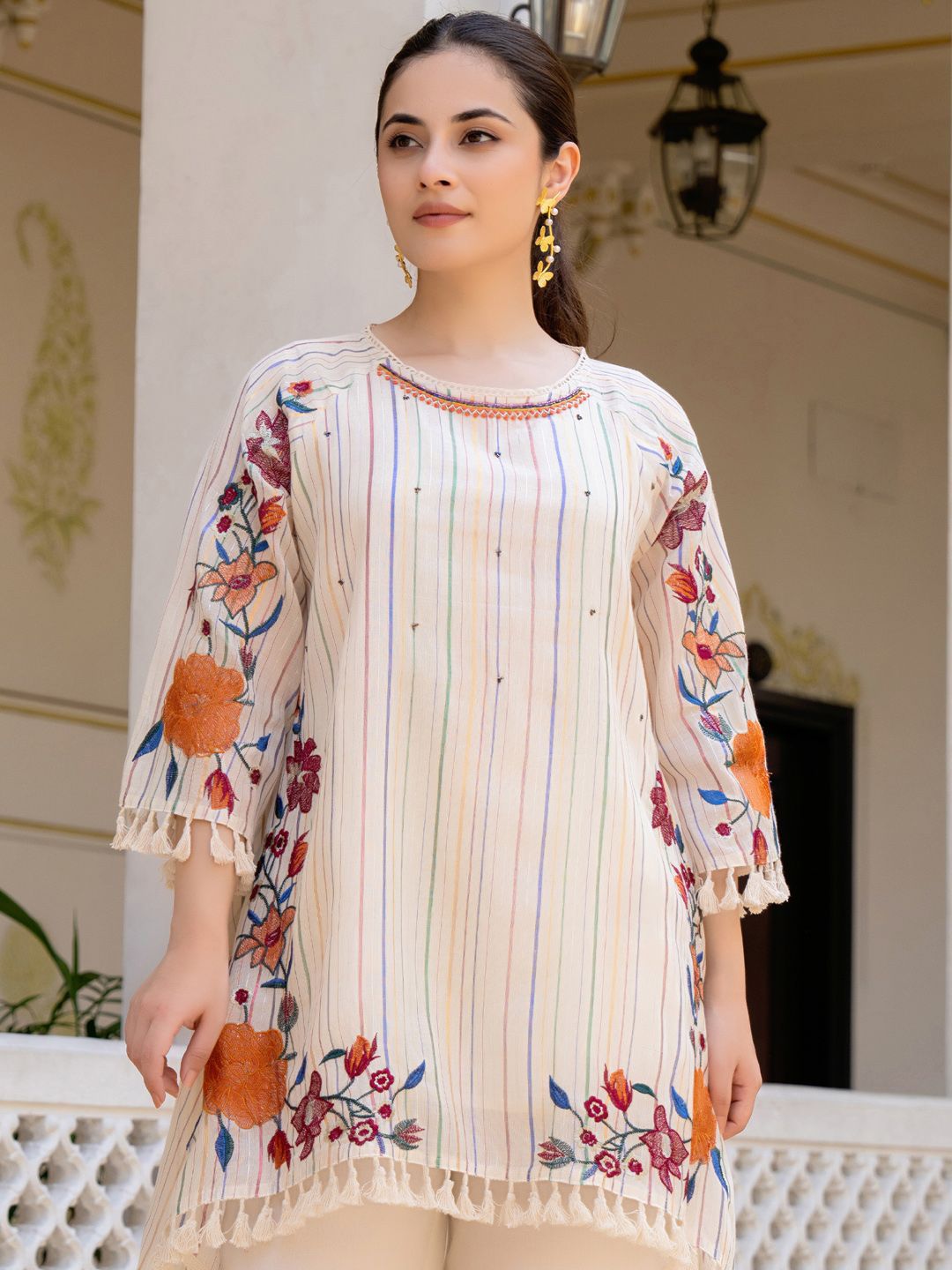 Dhiyona IE Floral Embroidered Round Neck A-Line Pure Cotton Kurta With Palazzos