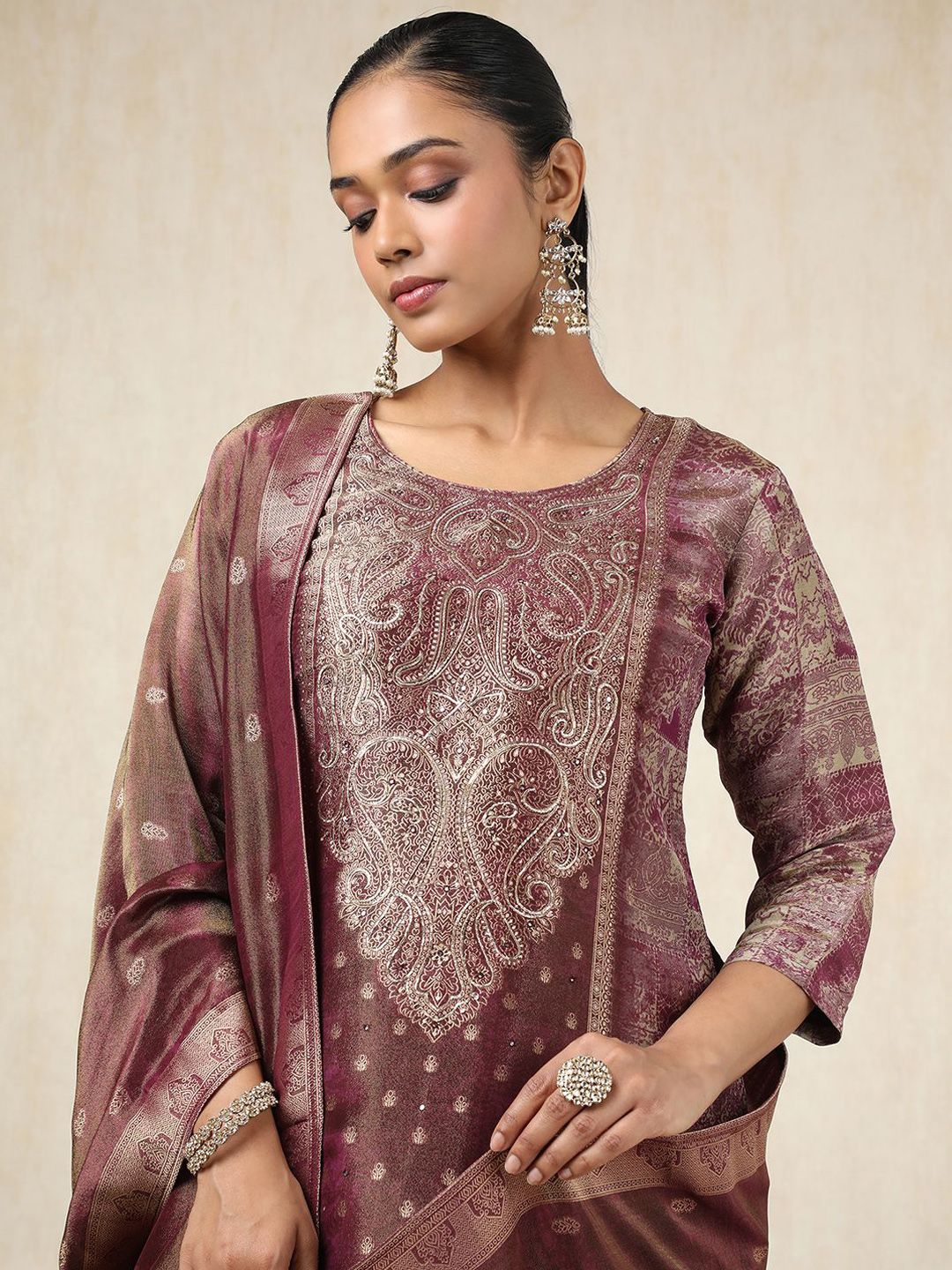 Dhiyona SO Women's Ethnic Motifs Printed Sequinned Straight Kurta With Trousers And Dupatta