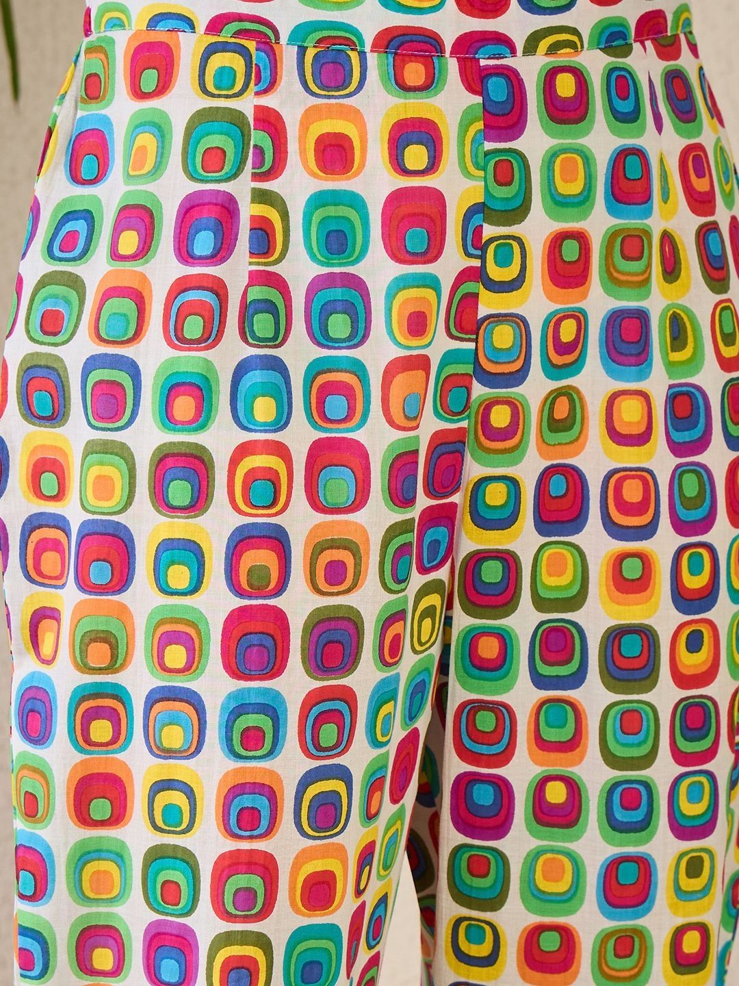 Women Printed Regular Pure Cotton Kurta with Trousers