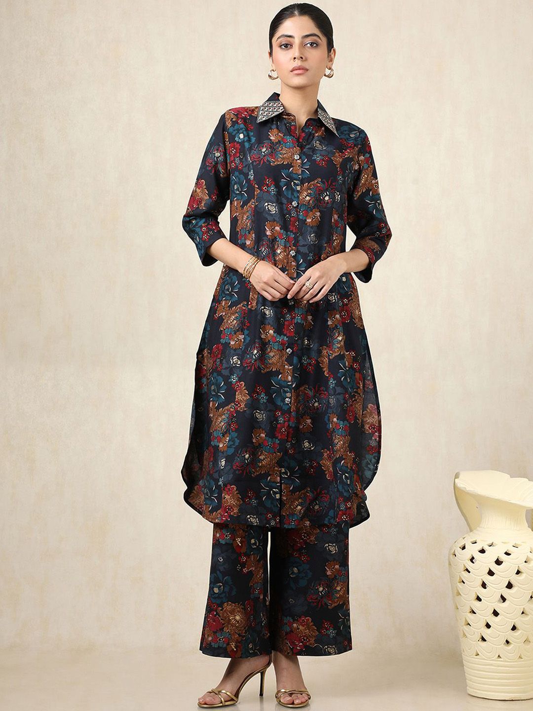 Dhiyona SO Women's Floral Printed Shirt Collar Pure Cotton Straight Kurta With Palazzos