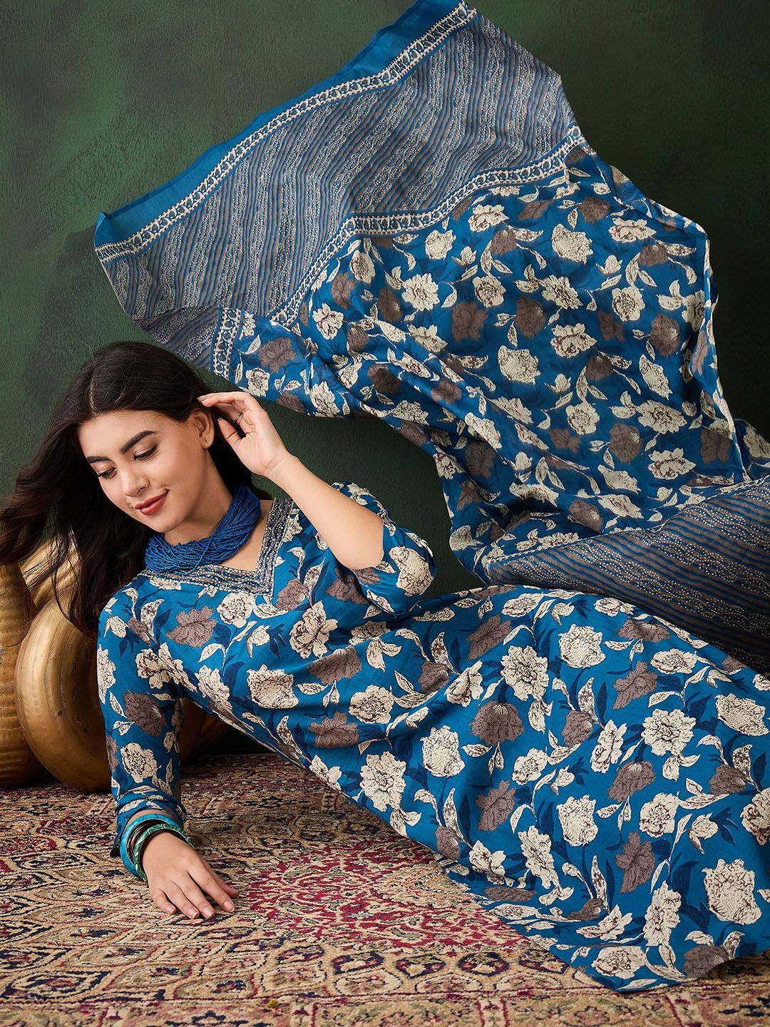 Dhiyona SN Women's Floral Printed Sequinned V-Neck Pure Cotton Straight Kurta & Trouser With Dupatta