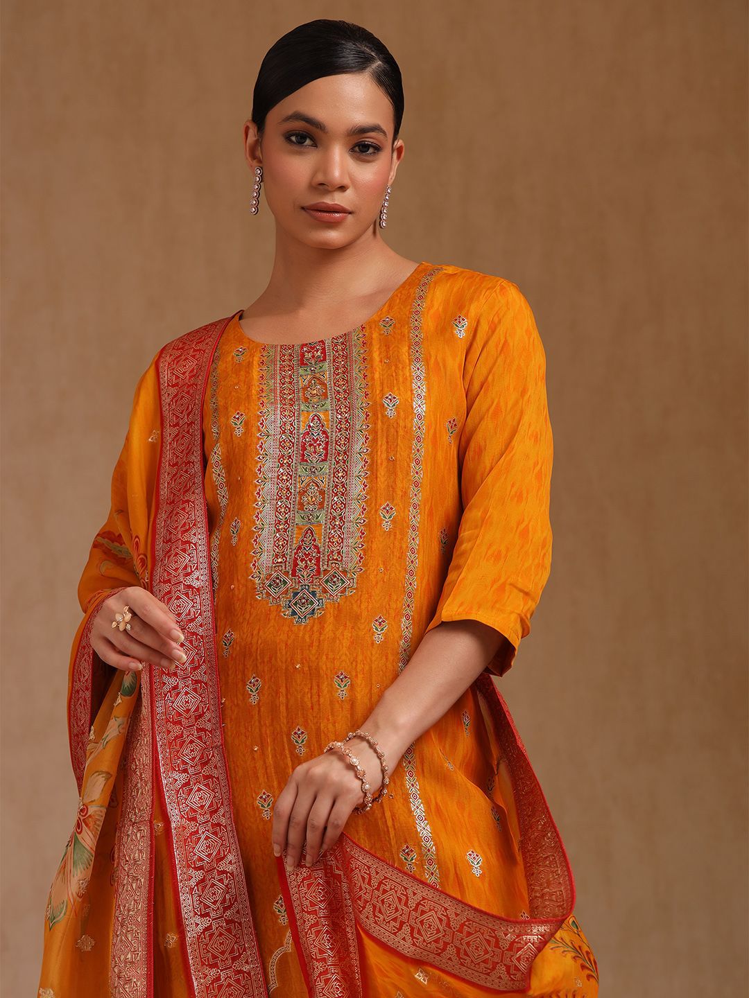 Dhiyona SO Women's Floral Printed Beads and Stones Organza Straight Kurta With Trouser And Dupatta