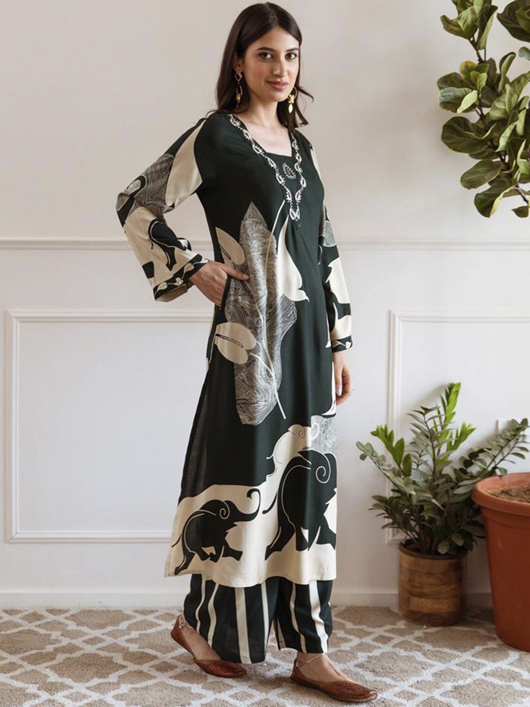 Dhiyona IE Printed Beads and Stones A-Line Kurta with Palazzos