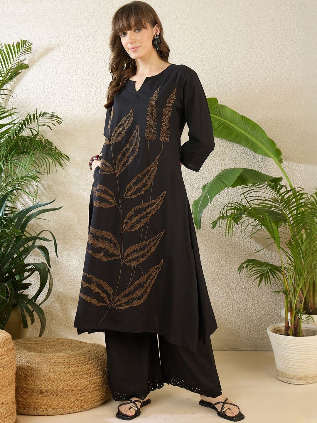 Ethnic Motifs Embroidered Notch Neck Thread Work Pure Cotton Kurta With Palazzos