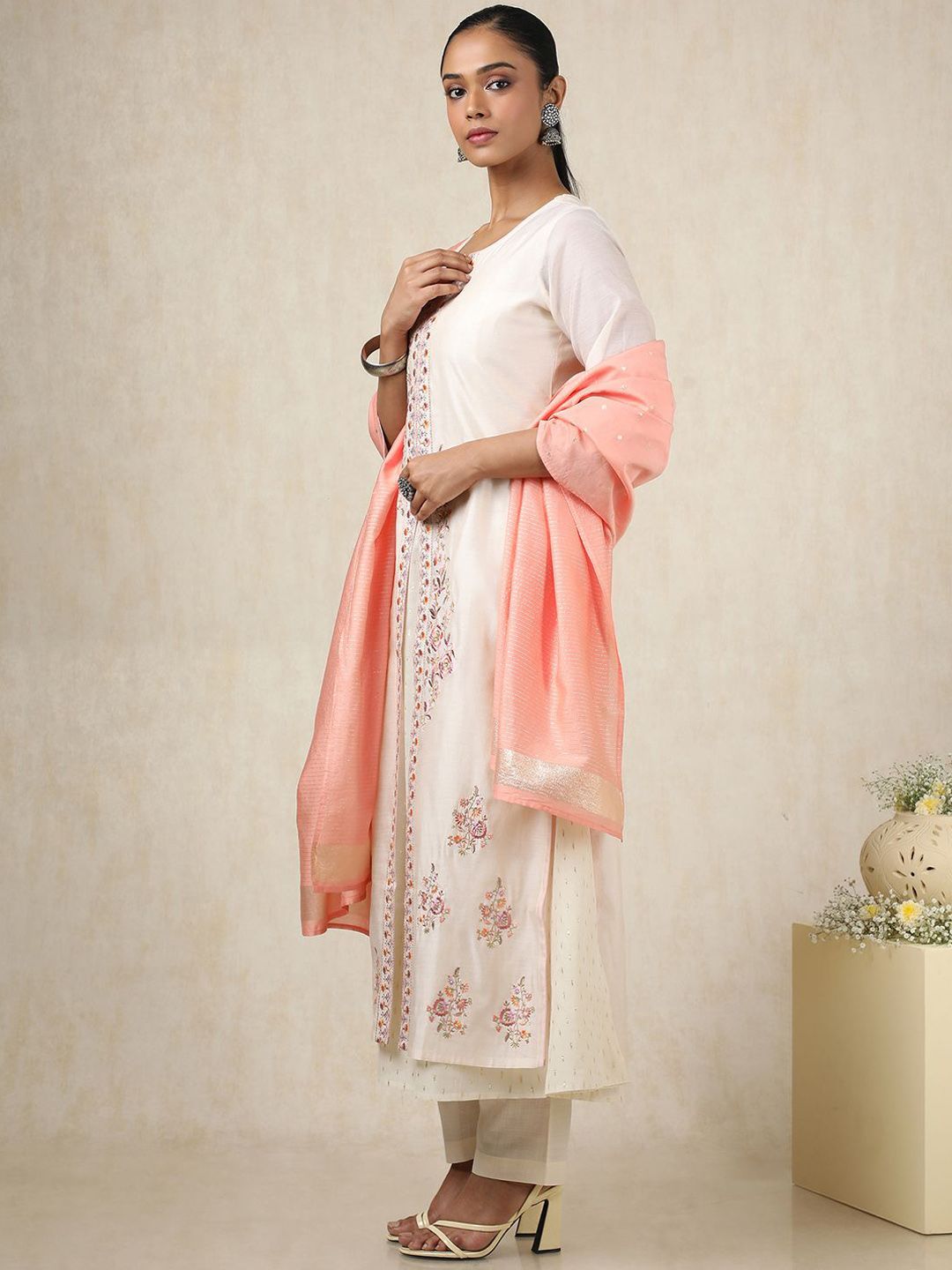 Dhiyona SO Women's Alina Cut Floral Embroidered Thread Work Chanderi Silk A-Line Kurta With Trousers