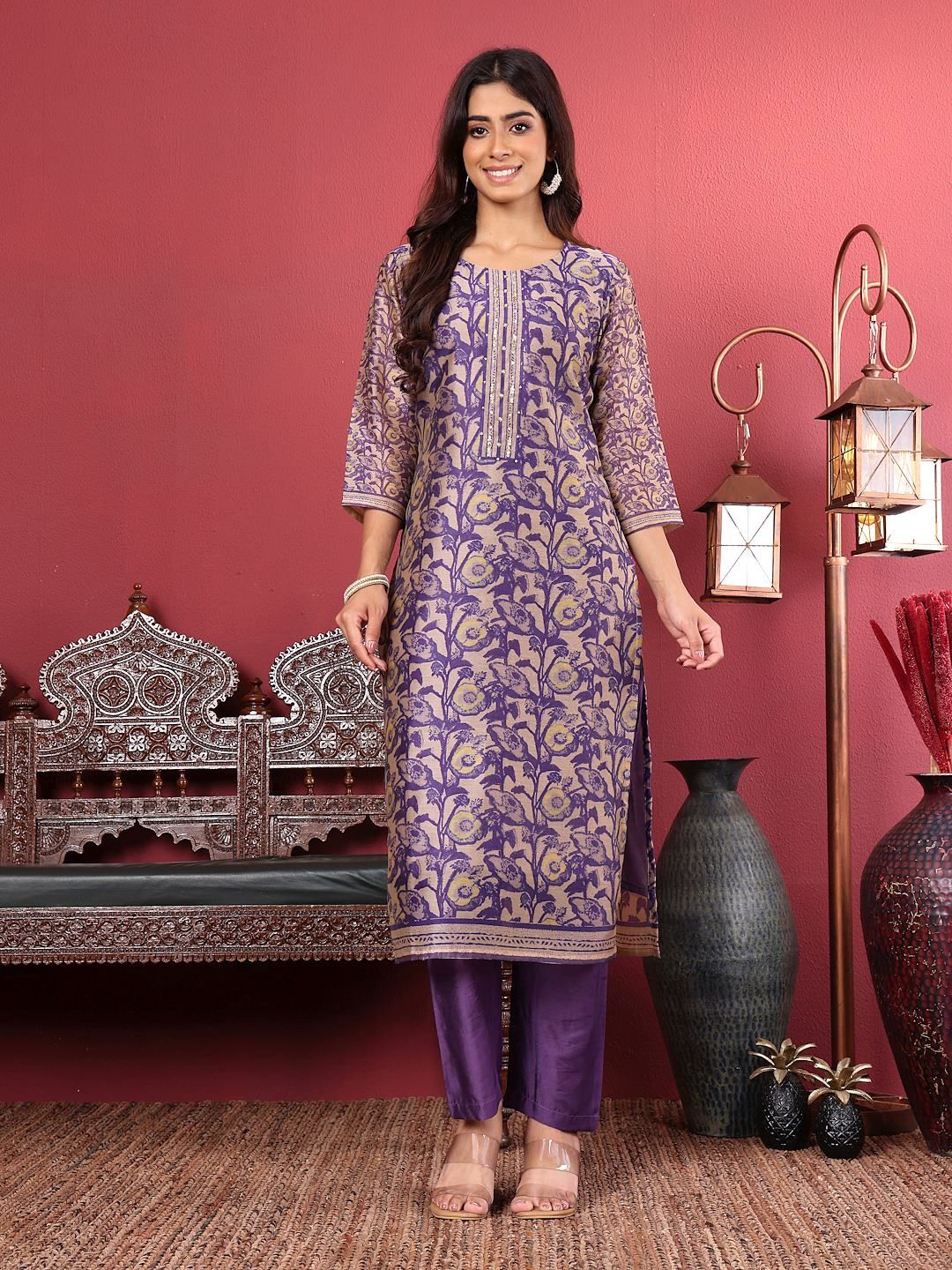 Dhiyona VA Women'sPurple Floral Printed Beads and Stones Chanderi Silk Kurta with Trousers & Dupatta
