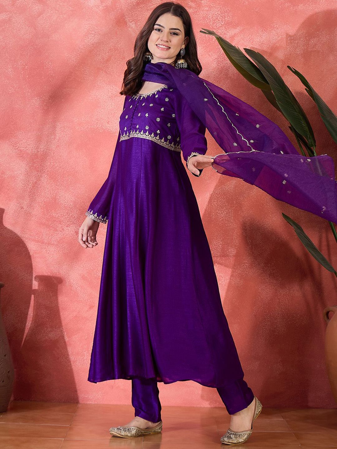 Dhiyona SN Women's Ethnic Motifs Embroidered Kurta with Trousers & Dupatta
