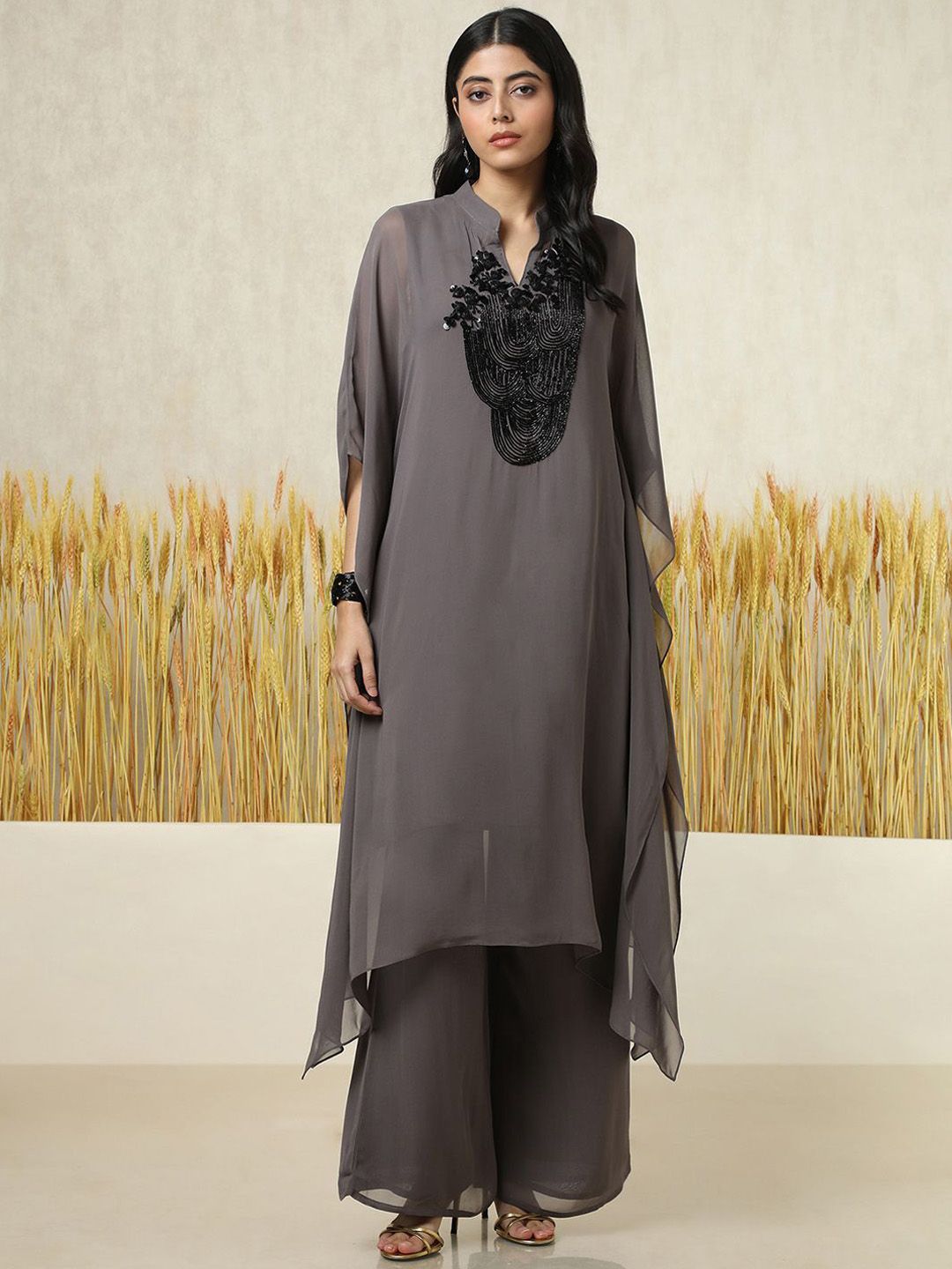 Dhiyona SO Women's Floral Yoke Design Mandarin Collar Beads Work Georgette Kurta & Palazzos & Inner