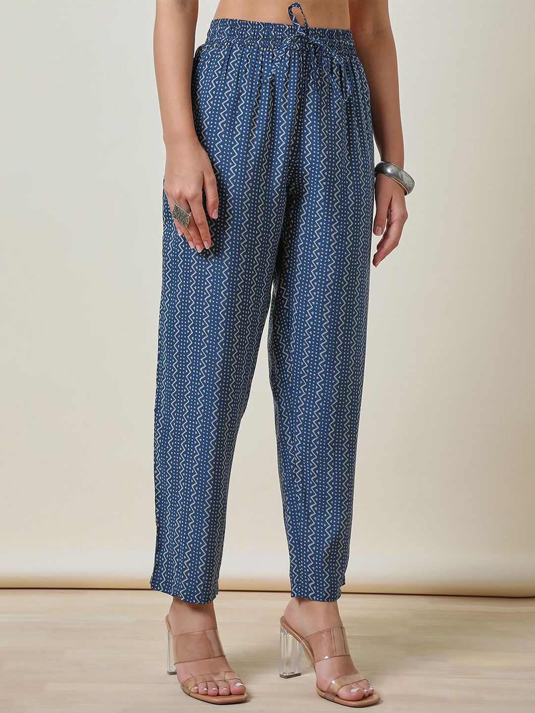 Dhiyona SO Women's Blue Ethnic Motifs Embroidered Round Neck Straight Mirror Work Kurta With Trousers
