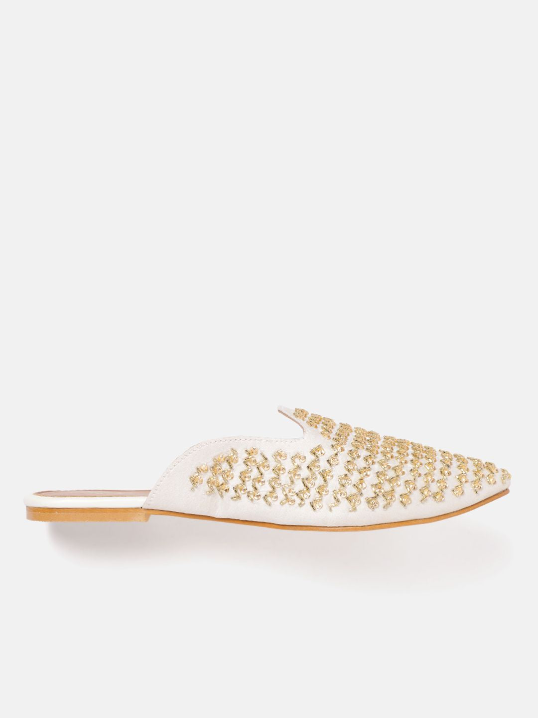 Dhiyona HOP Women Ethnic Embellished Mules