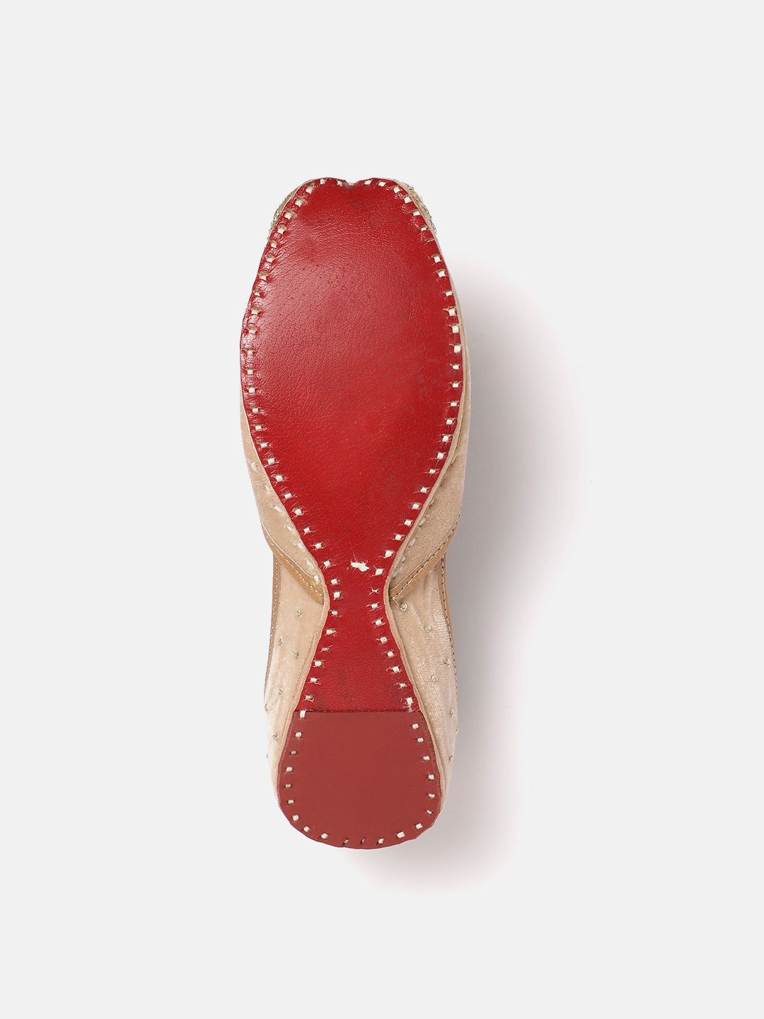 Dhiyona HOP Women Ethnic Embellished Mojaris