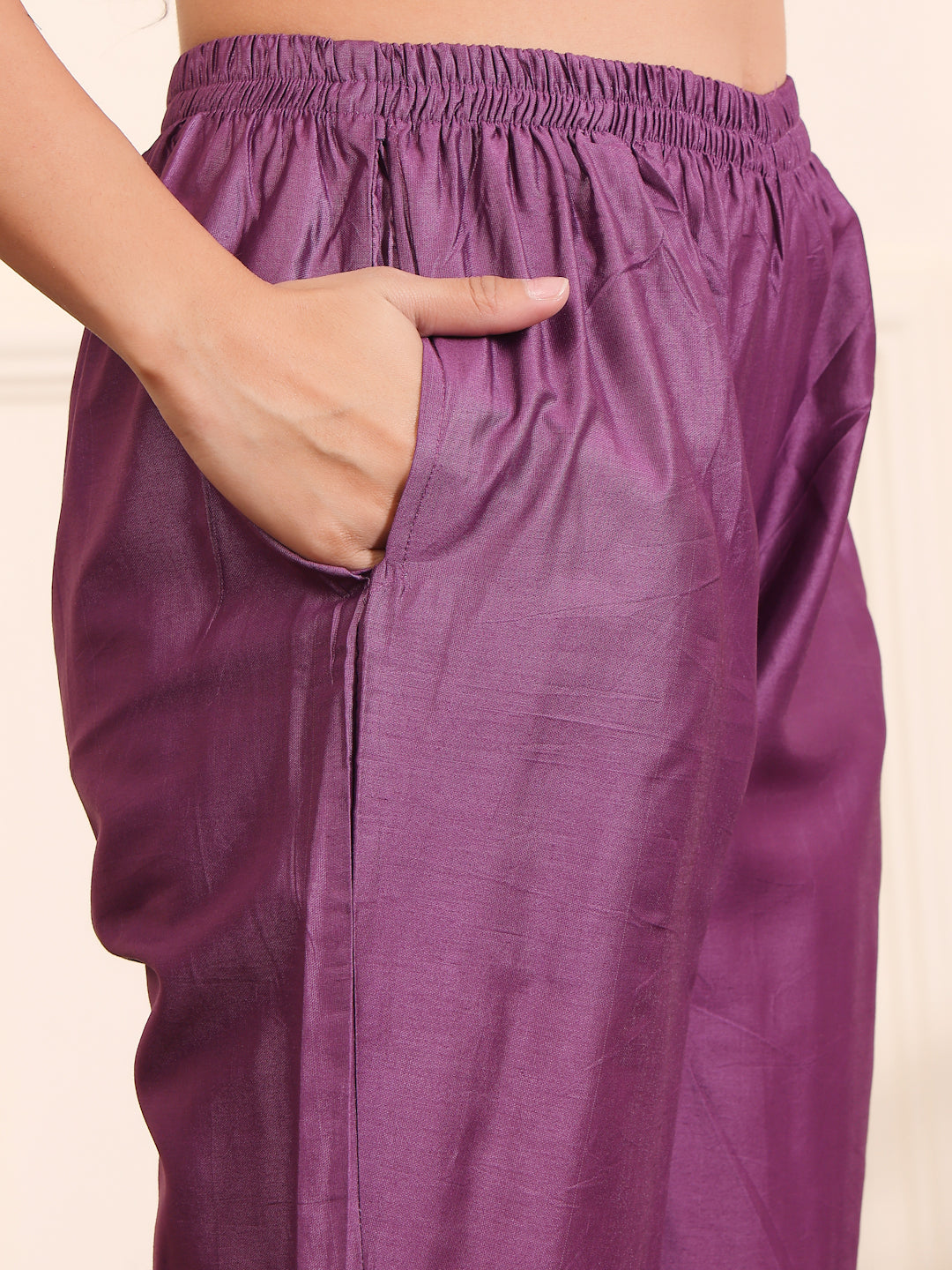 Dhiyona VR Women's Lavender Silk Floral Printed Stones Embellished Kurta Set With Dupatta