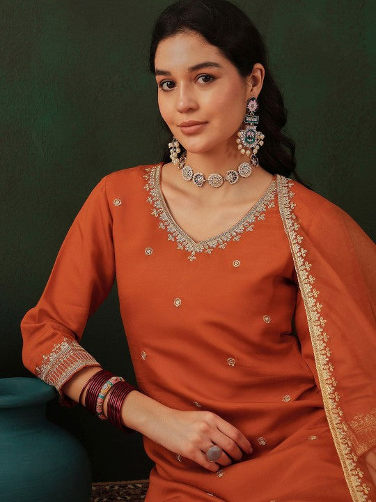 Women's Floral Embroidered Zari Straight Kurta & Trouser With Dupatta