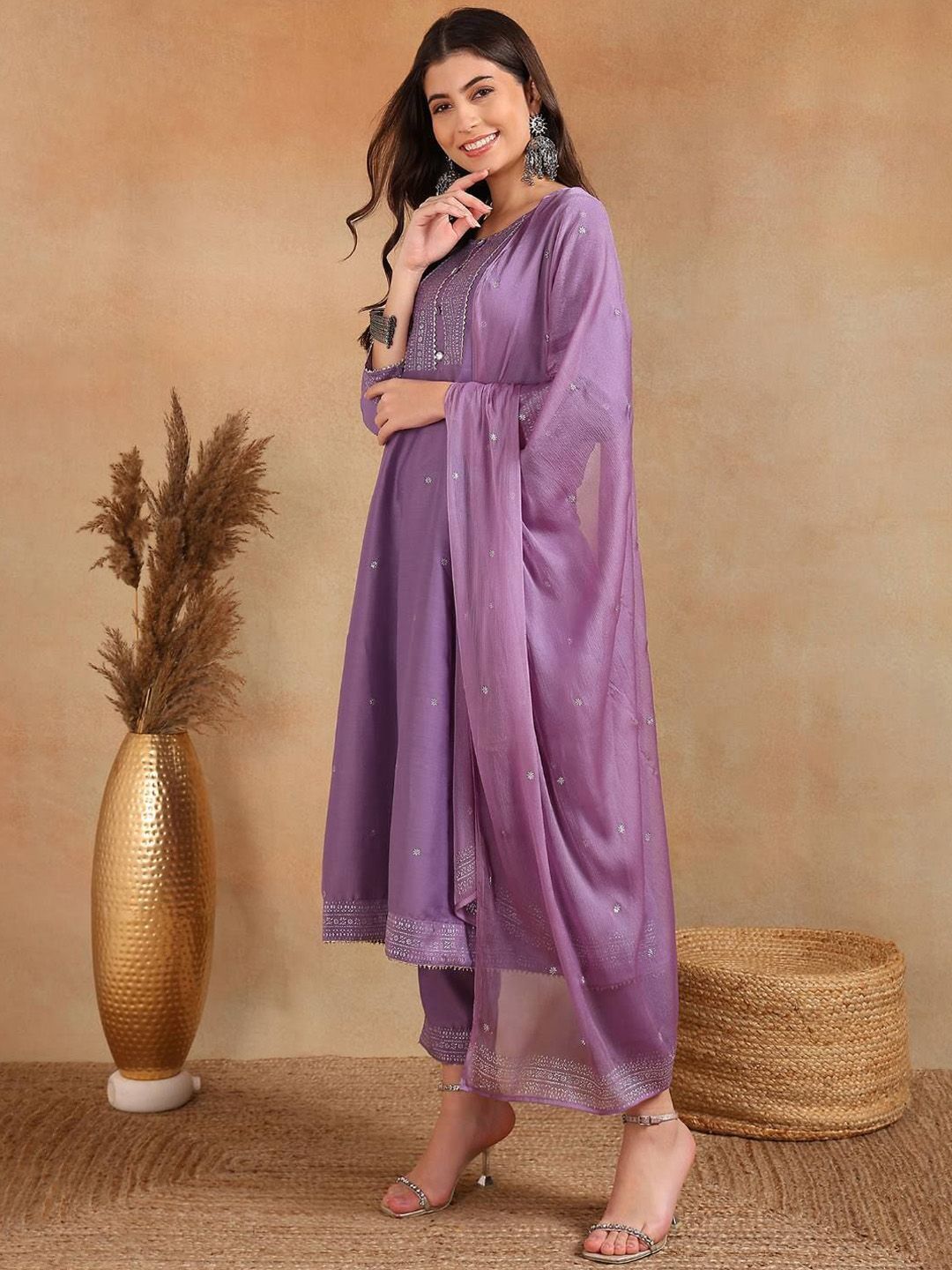 Dhiyona PD Women Women Woven Design Anarkali Kurta with Trouser & Dupatta