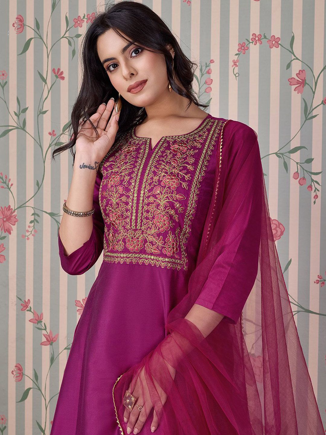 Dhiyona OD Pink Ethnic Motifs Embroidered Zari Kurta With Trousers & Dupatta