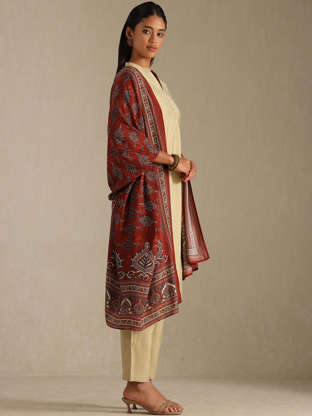Dhiyona SO Women's Women Ethnic Motifs Solid A-Line Kurta with Trousers & Dupatta
