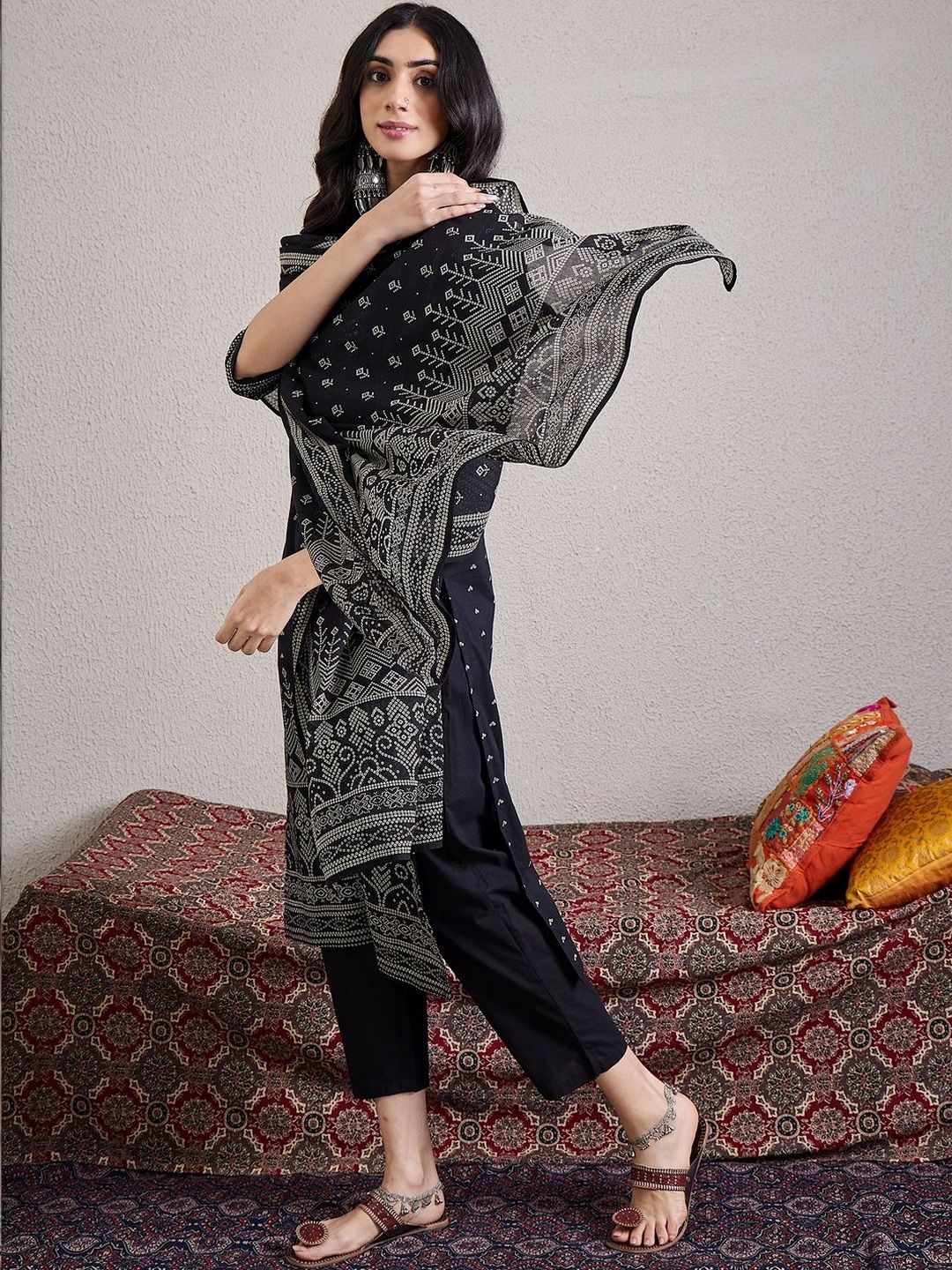 Women Printed Regular Pure Cotton Kurta with Trousers & With Dupatta