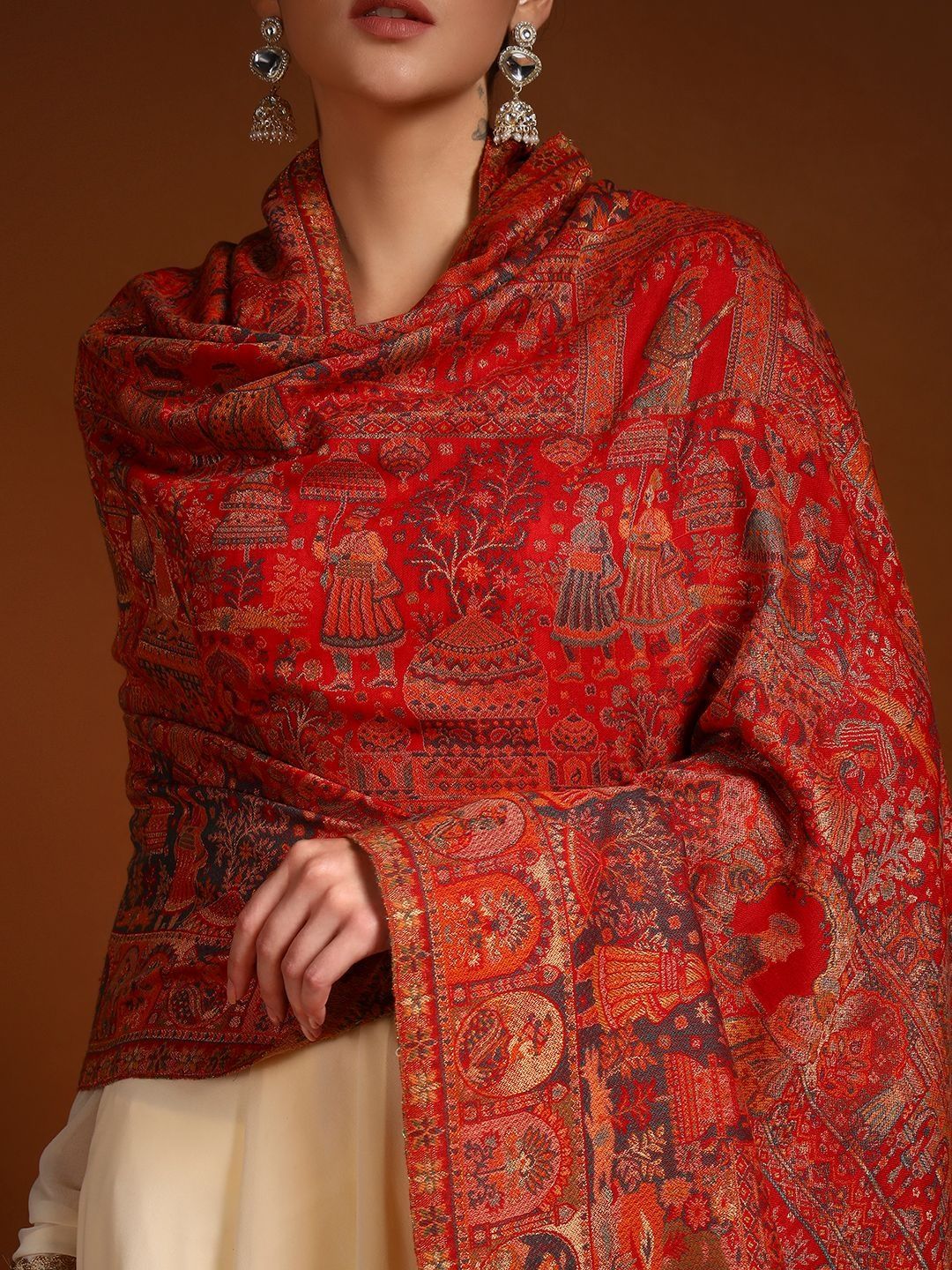 Dhiyona PA Women Floral Woven Design Shawl