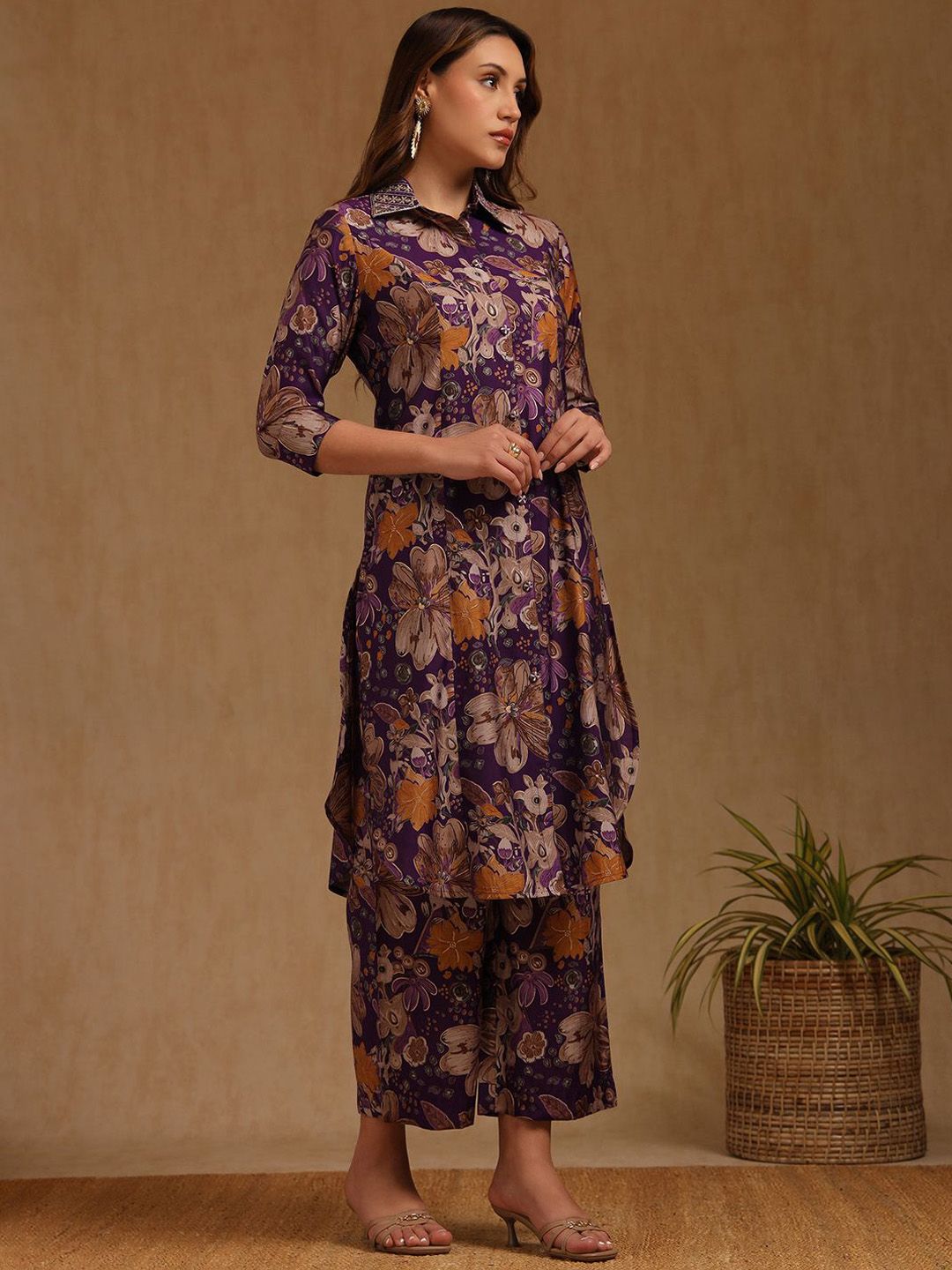 Dhiyona SO Women's Floral Printed Shirt Collar Zari Muslin Straight Kurta With Palazzos