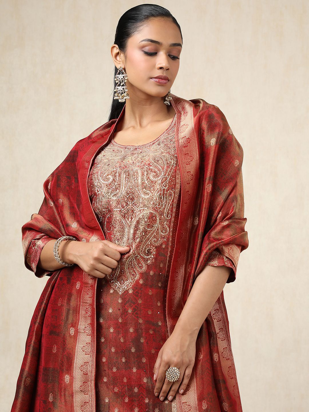 Dhiyona SO Women's Women Ethnic Motifs Printed Regular Kurta with Trousers & With Dupatta