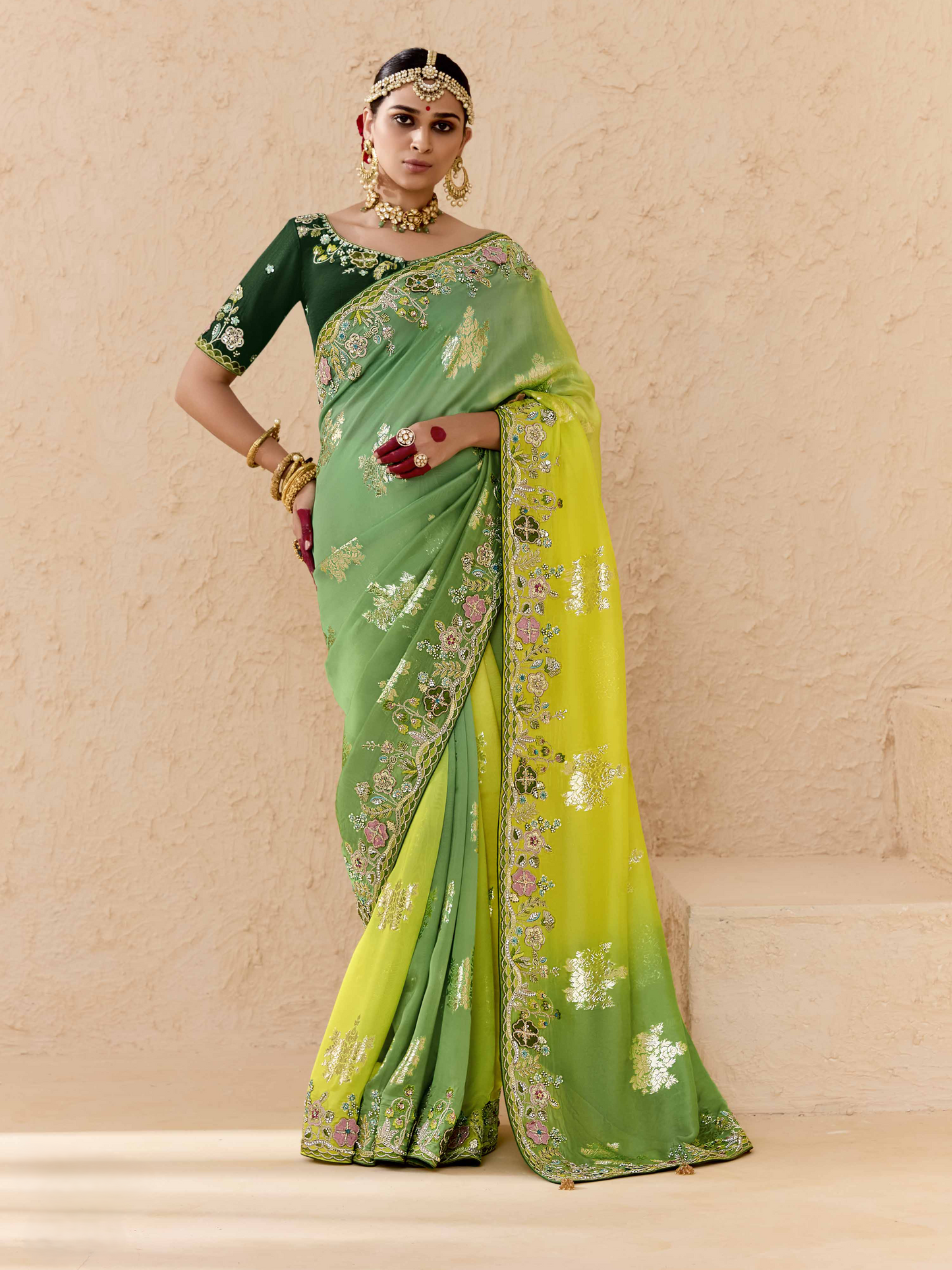 Dhiyona KM Women Shaded Green & Yellow Tussar Silk Saree