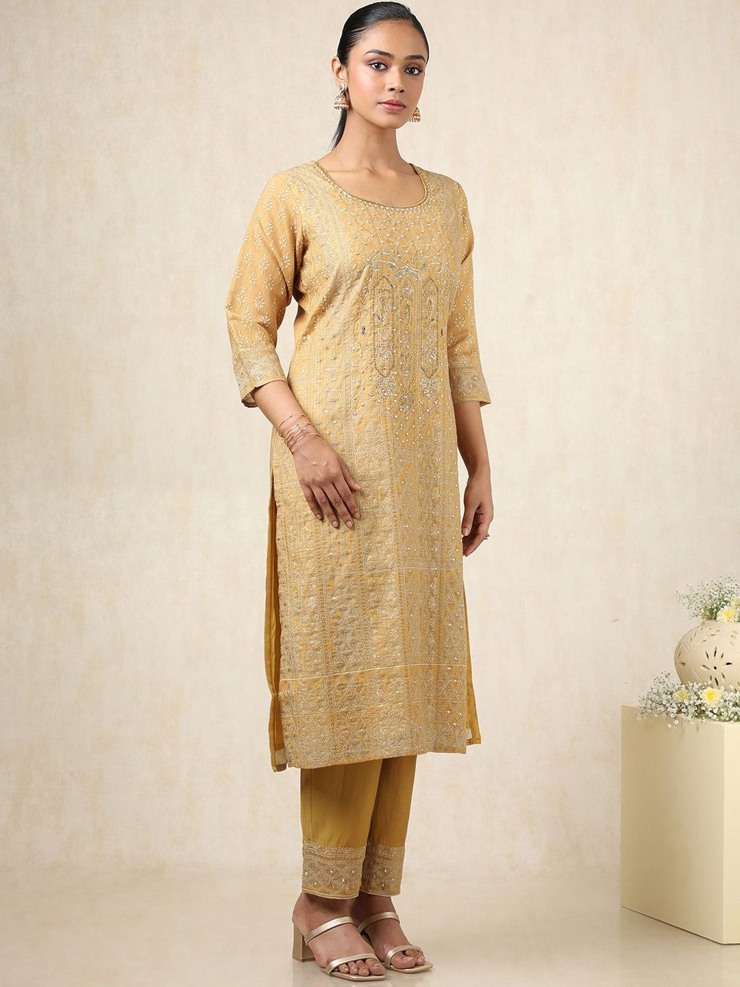 Dhiyona SO Women's Floral Printed Beads And Stones Chanderi Silk Straight Kurta With Trousers